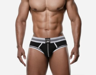 Round2 Black Backless Trunk